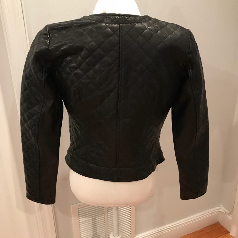 Cache Women’s Leather Jacket - Picture 2 of 7